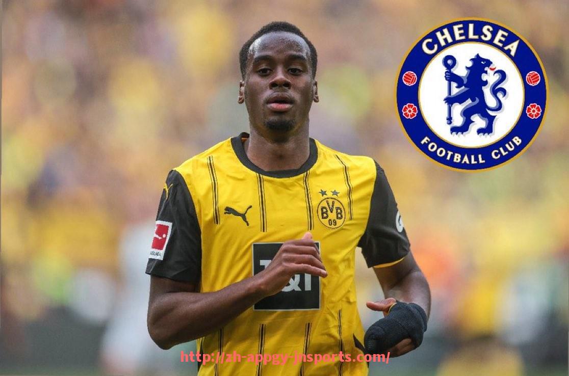 江南体育APP-英超球员版球衣与球迷版球衣的区别详解